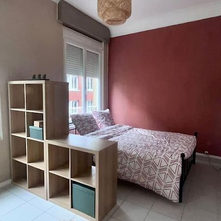 Studio Douillet En Hyper Centre Валенсиен Екстериор снимка